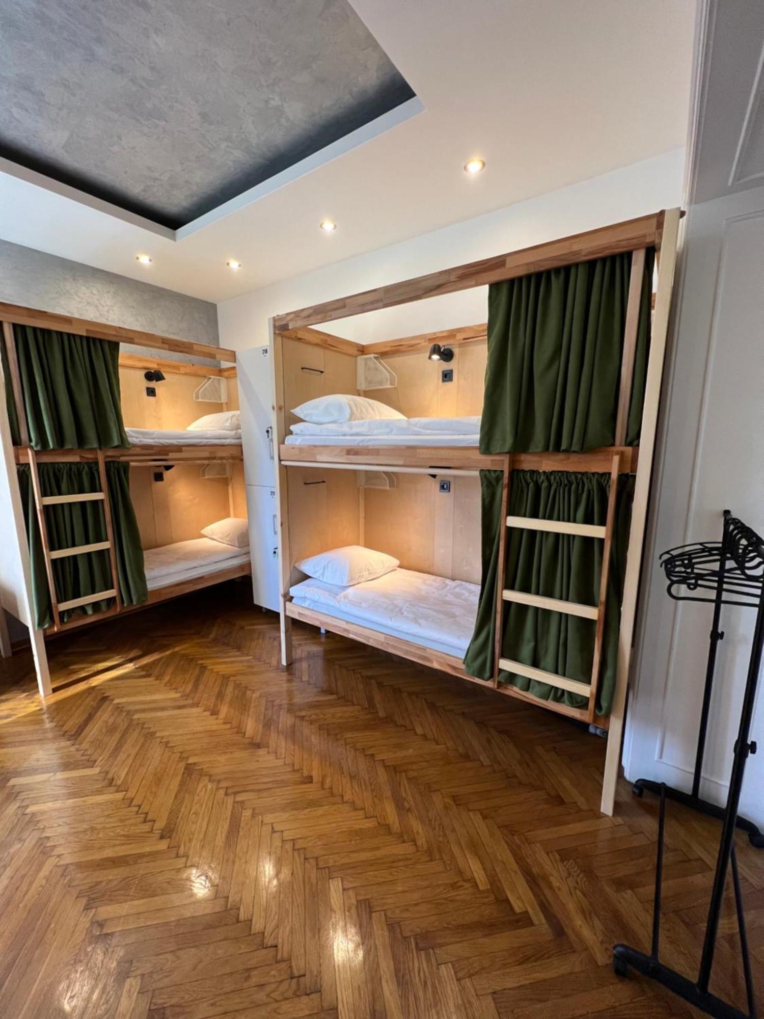 בלגרד Cabbage Hostel מראה חיצוני תמונה