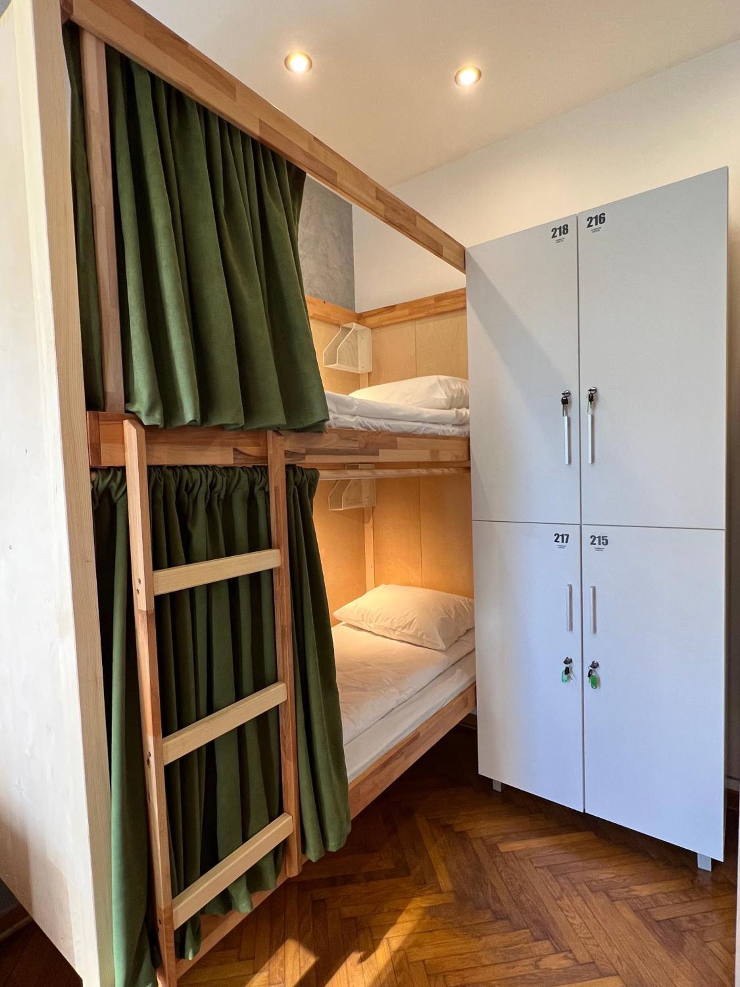 בלגרד Cabbage Hostel מראה חיצוני תמונה