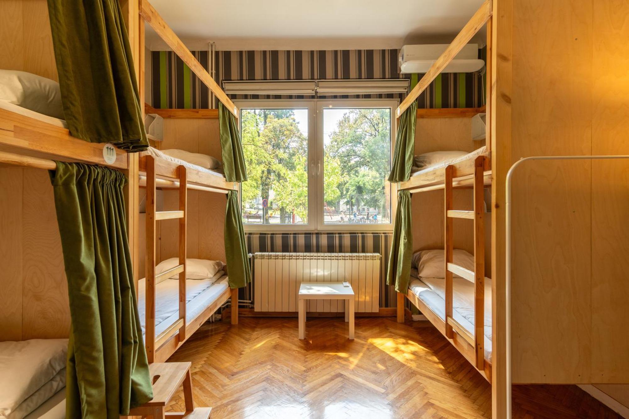 בלגרד Cabbage Hostel מראה חיצוני תמונה