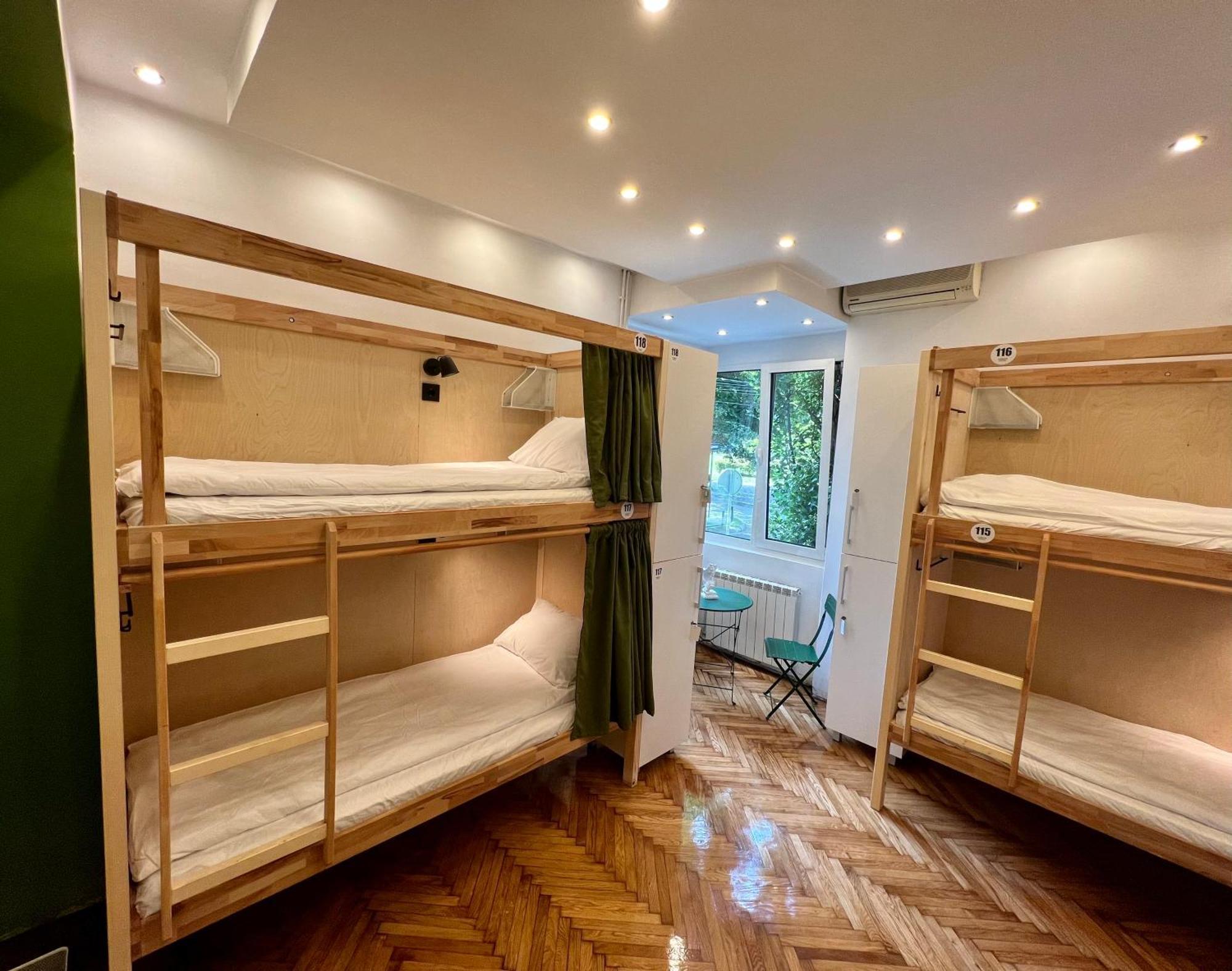 בלגרד Cabbage Hostel מראה חיצוני תמונה