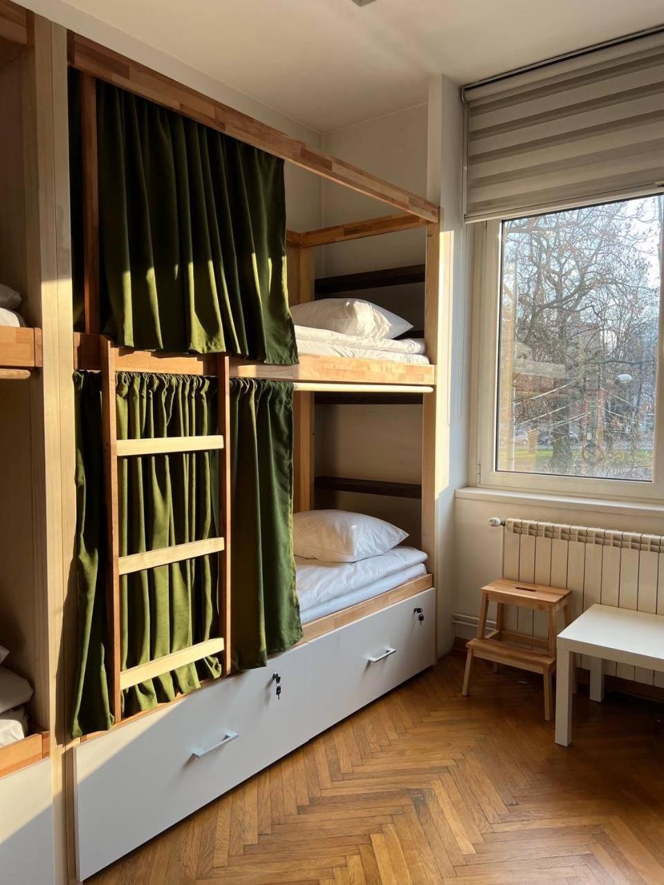 בלגרד Cabbage Hostel מראה חיצוני תמונה