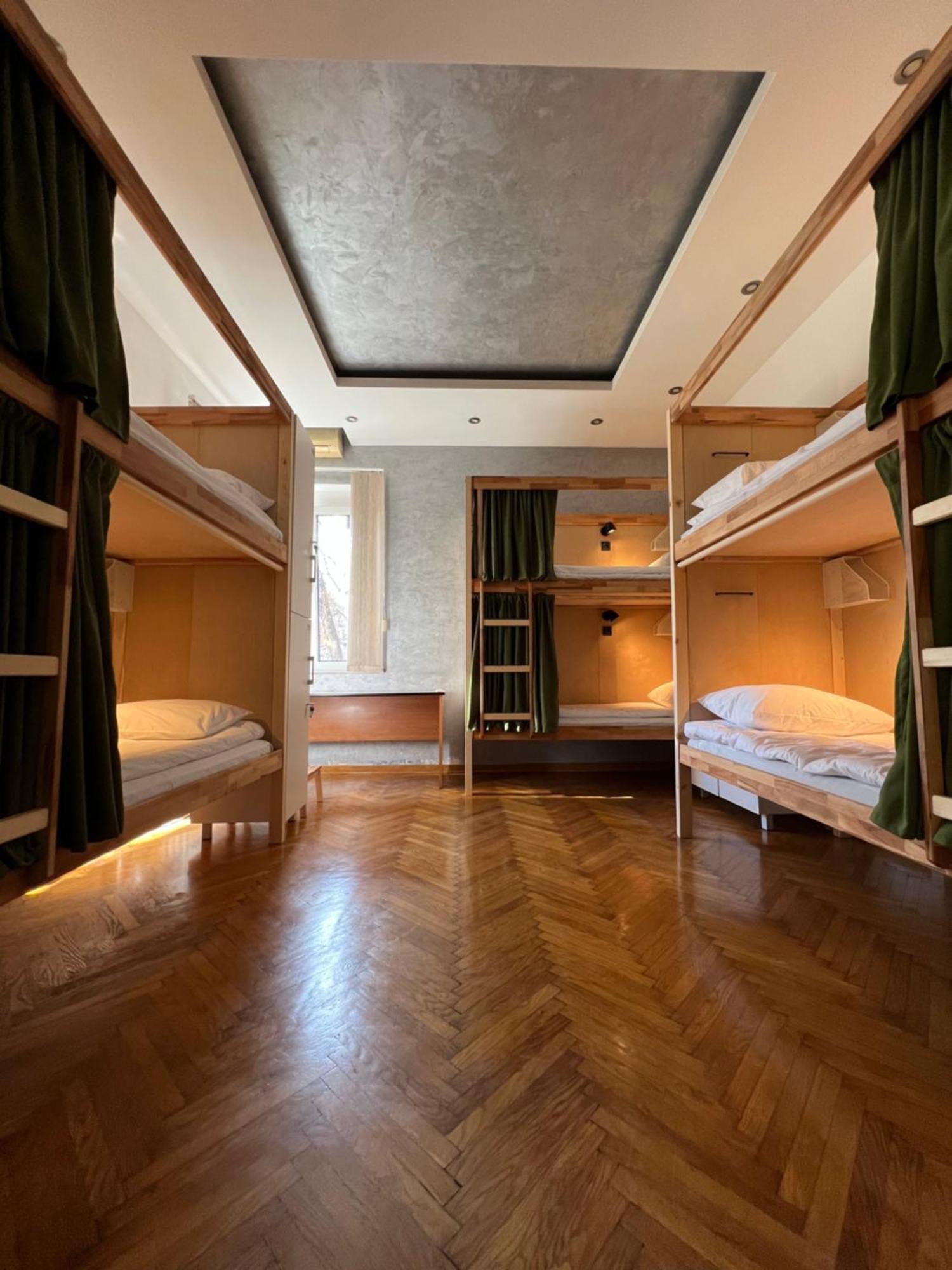 בלגרד Cabbage Hostel מראה חיצוני תמונה